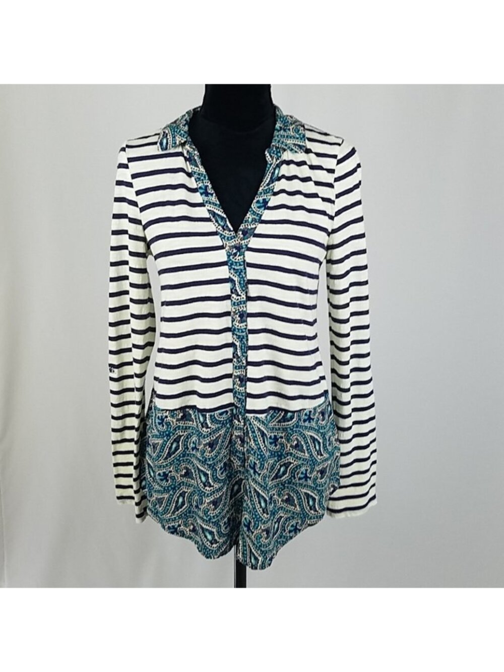 Anthropologie Postmark S shirt striped top printed v-neck long sleeve costal